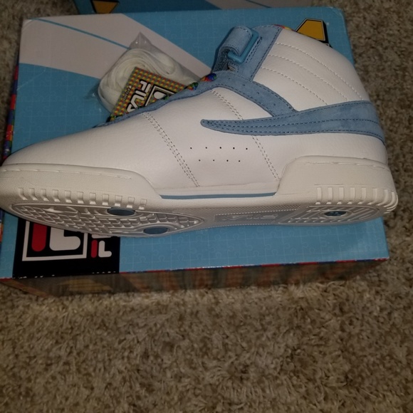 Fila F-13 "Autism Puzzle" Sneakers Sz 7 - Picture 4 of 7